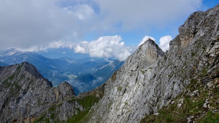 Wanderung durch die Hochalpen, Gebirgswanderung, Alpen, Gebirge
