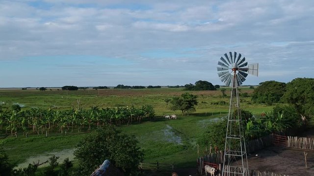 Molino de viento arauca llanura colombia 