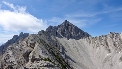 Wanderung durch die Hochalpen, Gebirgswanderung, Alpen, Gebirge