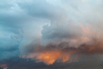 Obraz na płótnie Canvas Sunset cloudy sky texture background