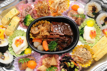 手作りの和風オードブルです