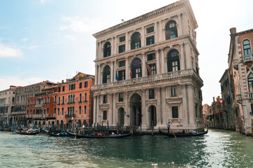 Fototapeta na wymiar Beautiful building in Venice, Italy