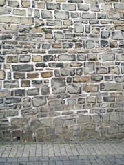 Mur zabytkowy z kamieni / Ancient stone wall