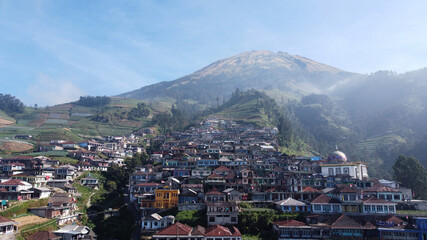 Fototapeta na wymiar the view on the slopes of the village of Sumbing mountain