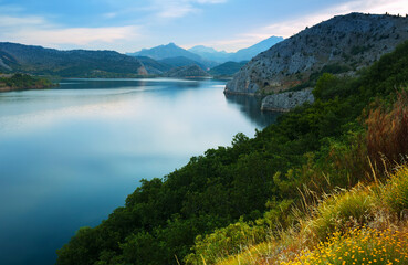 Fototapeta na wymiar iew of Barrios de Luna reservoir in summer morning. Leon, Spain