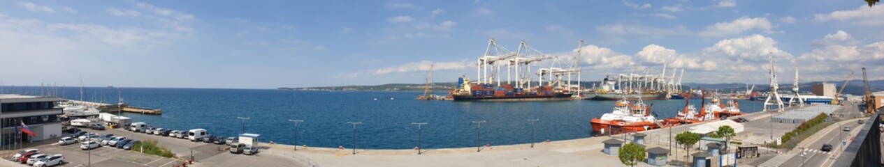 Naklejka premium Hafen von Koper in Slowenien