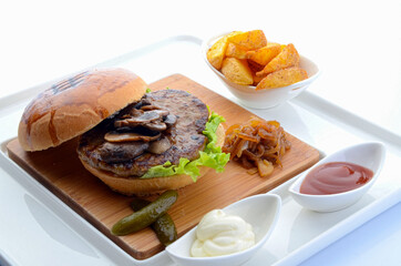 grilled barbeque burger with mushroom service for restaurants and cafes
