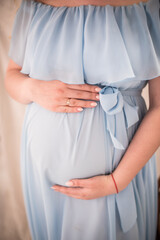 belly of pregnant woman