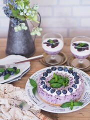 オシャレなブルーベリーケーキでティータイム