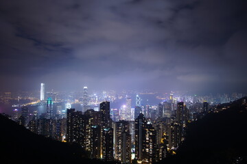 Obraz premium Night cityscape of Hong Kong from Victoria peak
