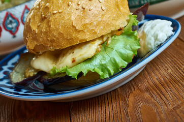 Halloumi aubergine burgers