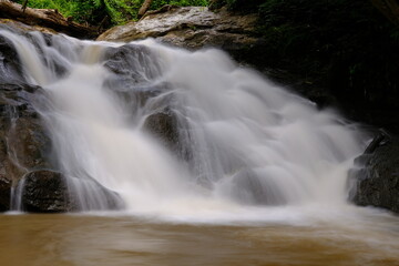 Obraz premium waterfall in the forest