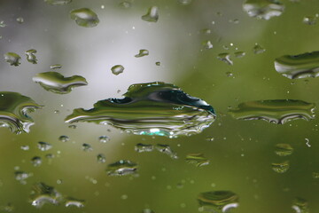 Wassertropfen,  Makro, Wasser, Natur, Tröpfchen, feucht, Regentropfen, Wassertropfen auf Glasscheibe, Glas, Glasscheibe