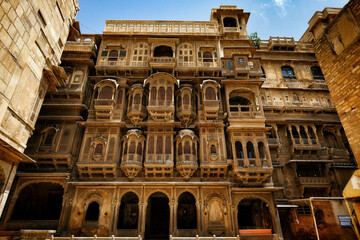 Naklejka premium Jaisalmer, India - August 2020: Detail of the facade of the Patwa ki Haveli on August 21, 2020 in Jaisalmer, Rajasthan, India.