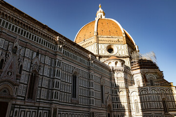 Fototapeta na wymiar The symbol of Florence: Brunelleschi's famous and ancient dome