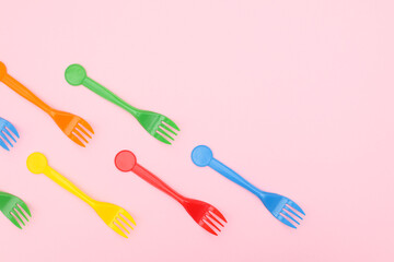 Plastic cutlery for eating in different colors
