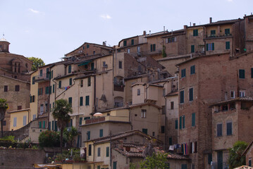 Fototapeta na wymiar Ancient palaces of the city of Siena