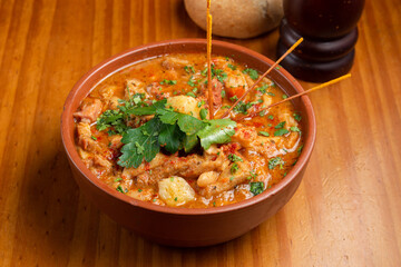 guiso de mondongo