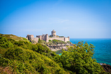 Naklejka premium Fort-La-Latte at Cap Frehel at the coast of Brittany, France
