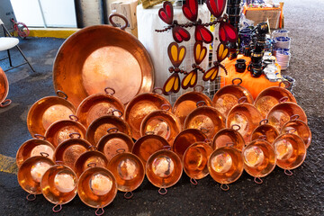 Sale of Mexican bronze handicrafts in local market