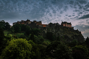 Fototapeta na wymiar Edinburgh Castle on a cloudy day, Scotland