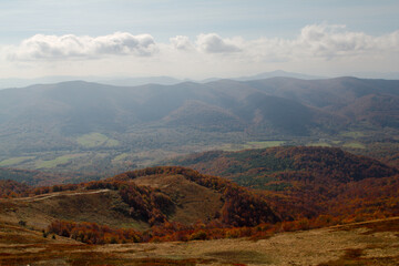 Jesienny krajobraz górski
