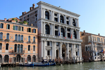 Fototapeta na wymiar Venedig: Palazzo Grimani am Canale Grande