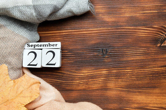 Twenty second day of autumn month calendar september with copy space