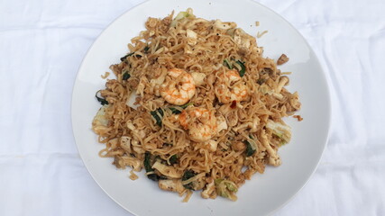 Fried Yakisoba with vegetables