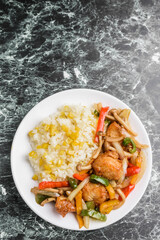 チキンとコーンライスのランチ