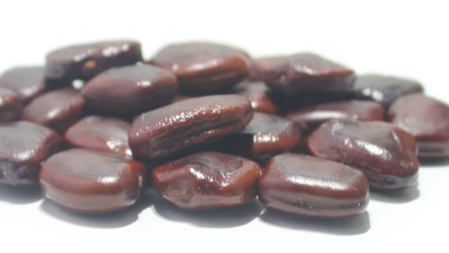 tamarind seeds with selected focus