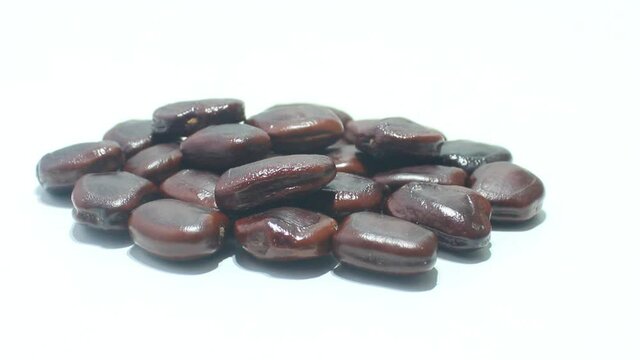 tamarind seeds with selected focus