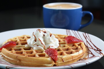 Café con wafles