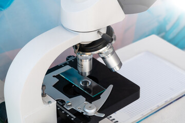 Optical microscope in a mobile laboratory