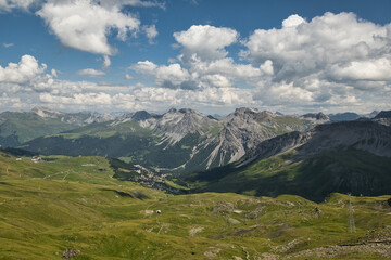 Fototapeta na wymiar Schöne Berglandschaft