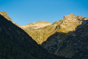 Tuc de Molieres 3010m. desde la boca sur del túnel de Viella