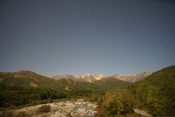 Obraz na płótnie Canvas Night view of mountains in Japanese alps, Hakuba, JAPAN