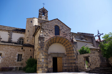 Eglise romane Saint-Pierre de Blesle, Haute Loire, France