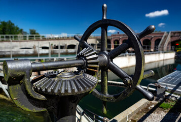 Gear for controlling the floodgate in the Villoresi canal, Ticino river, Italy