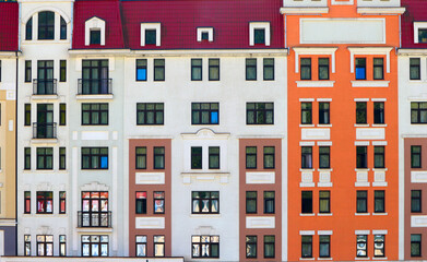 Naklejka premium Facade of an apartment building with windows