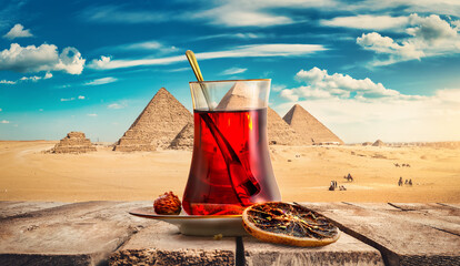 Tea and pyramids - obrazy, fototapety, plakaty