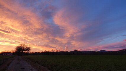 Fototapeta na wymiar colors of a magnificent sunrise in Traversetolo