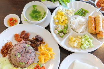 Rice Mixed with Shrimp paste and Vietnamese Meatball Wraps (Nam Neung)