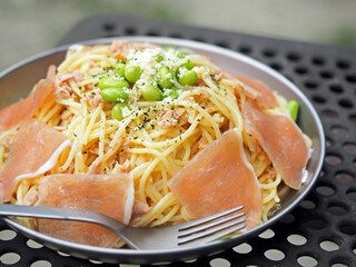 ツナと生ハムの冷製パスタ