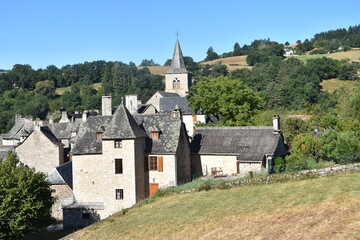 Fototapeta na wymiar Estaing, village, saint-jaques de Compostelle, Aubrac
