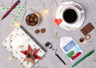 Christmas breakfast. View from above. Translation: Daily. I love you. Happy New Year and Christmas
