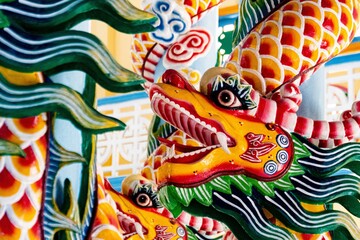 Obraz na płótnie Canvas chinese dragon sculpture