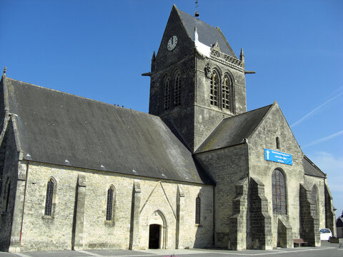 D&eacute;barquement du 6 Juin 1944,  Eglise de Sainte M&egrave;re l'Eglise