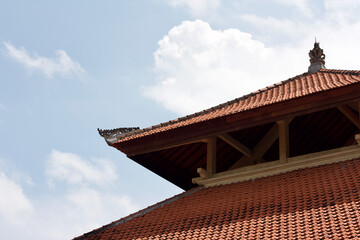 Fototapeta na wymiar roof of a temple