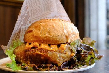 チキンバーガー